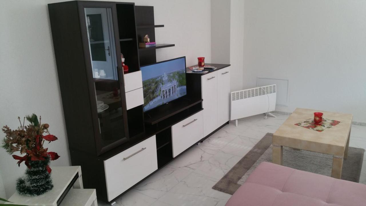 Xxl Apartments City Centar 1 Bitola Ngoại thất bức ảnh