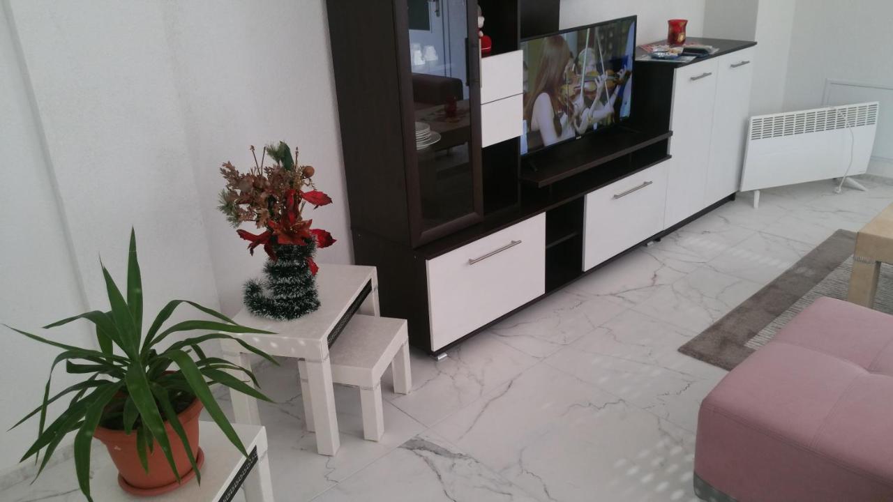 Xxl Apartments City Centar 1 Bitola Ngoại thất bức ảnh